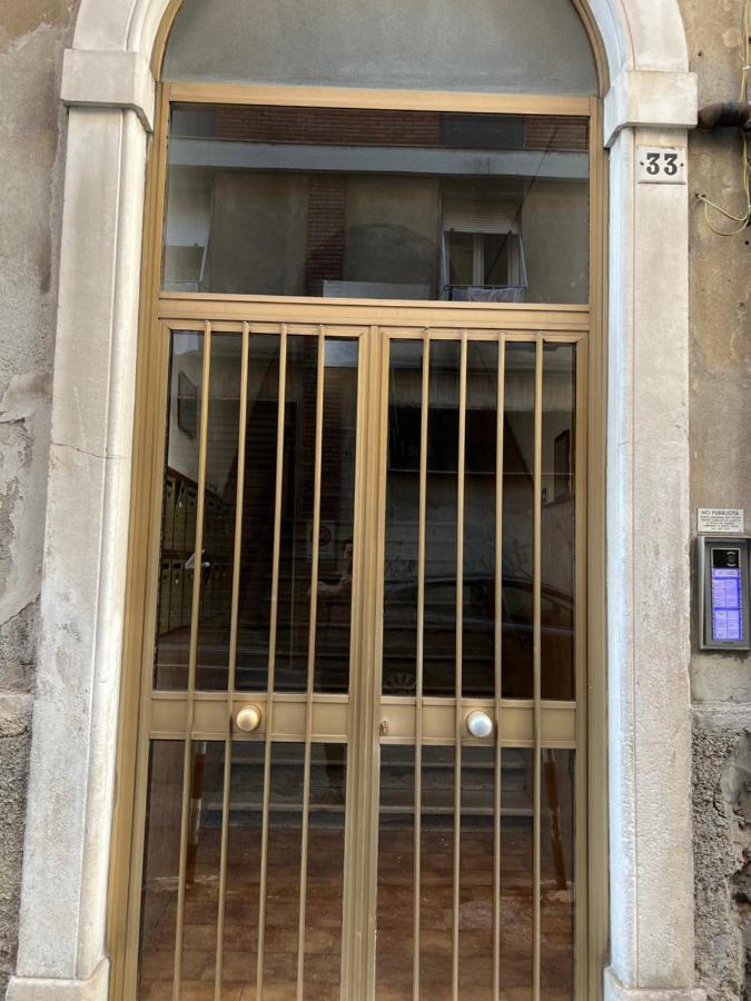 Federici La Tua Base Per Esplorare La Citta E Le Cinque Terre L'Appartamento Accogliente E Centrale La Spezia Buitenkant foto